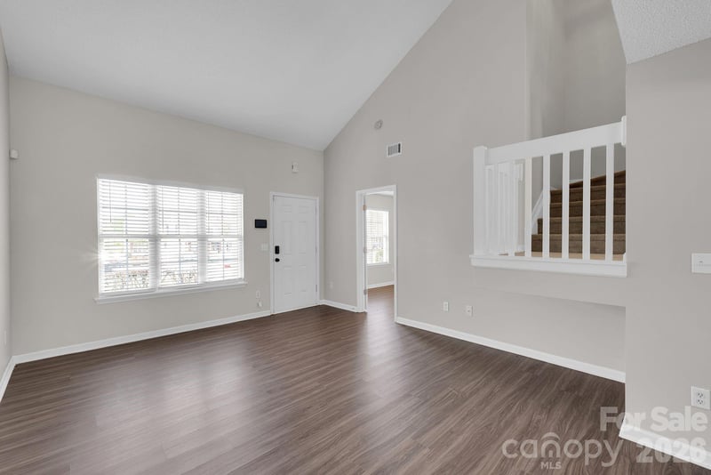 17039 Greenlawn Hills Ct, Charlotte, NC 28213