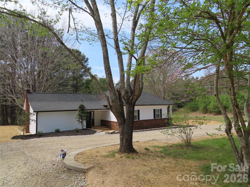 3095 Hillcrest Rd, York, SC 29745