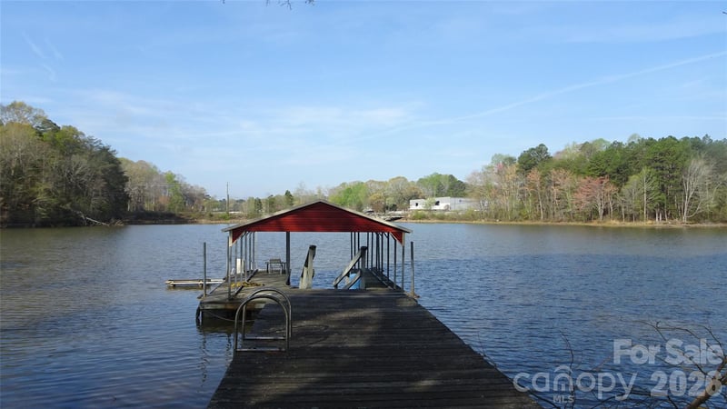 169 Hamptons Cove Rd, Troutman, NC 28166