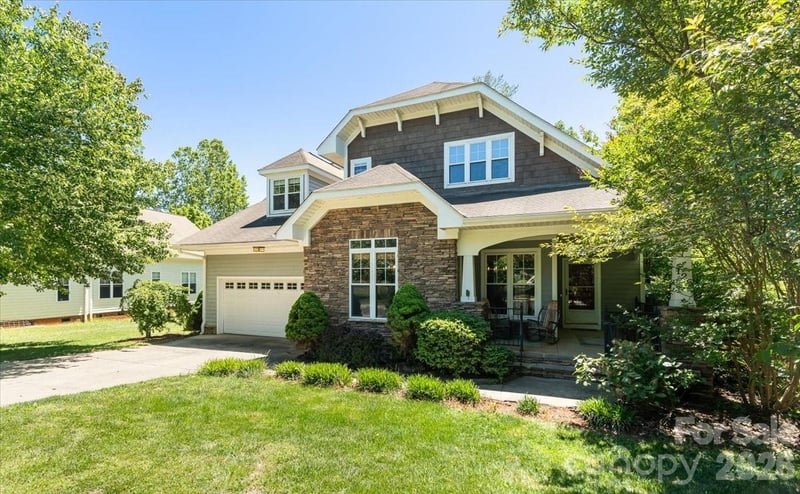 126 Carolina Bluebird Loop, Arden, NC 28704