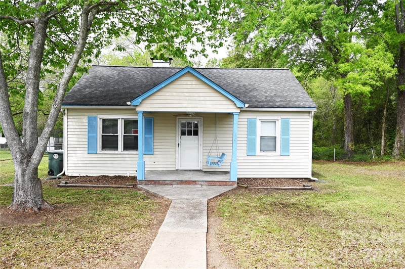 114 Gaston St, Chester, SC 29706