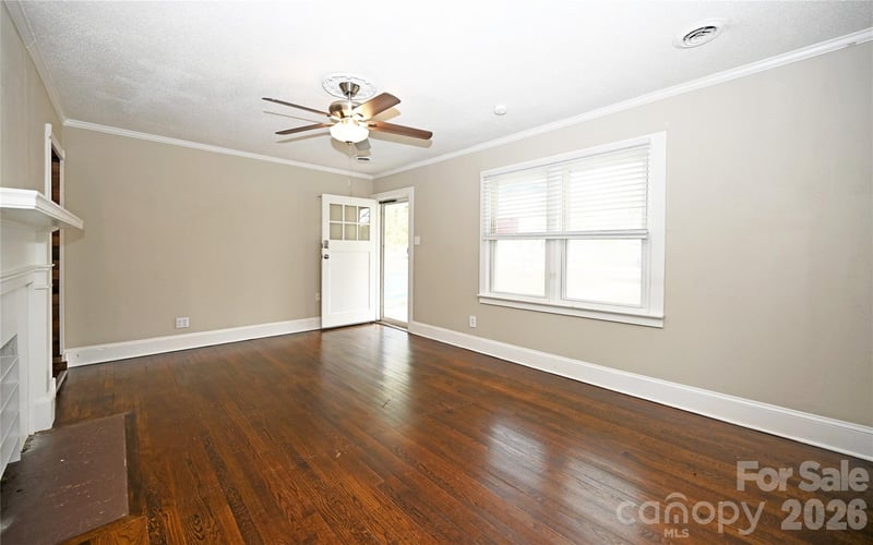 114 Gaston St, Chester, SC 29706