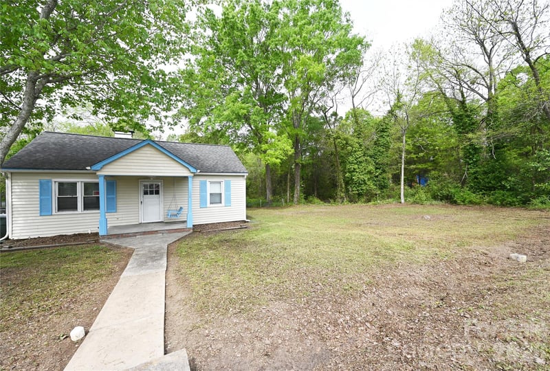 114 Gaston St, Chester, SC 29706