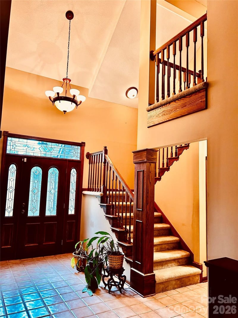 395 Wood Hollow Rd, Taylorsville, NC 28681