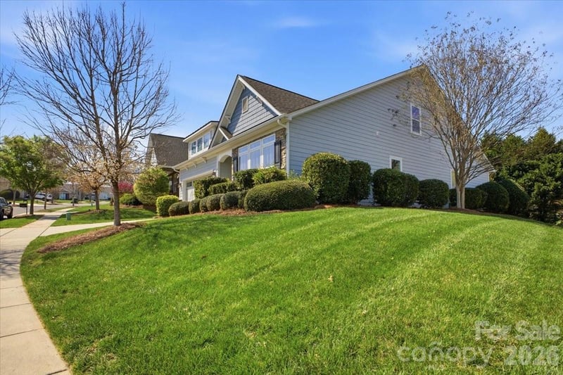 4406 Clos Du Val Rd, Charlotte, NC 28214