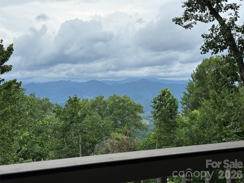 10 Stoney Falls Loop #4/203, Burnsville, NC 28714