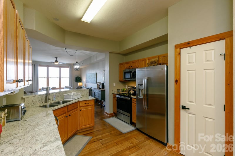 10 Stoney Falls Loop #4/203, Burnsville, NC 28714