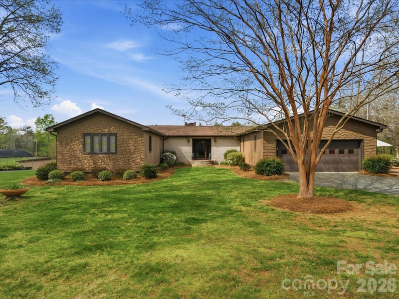 2620 Reeves Island Rd, Richfield, NC 28137
