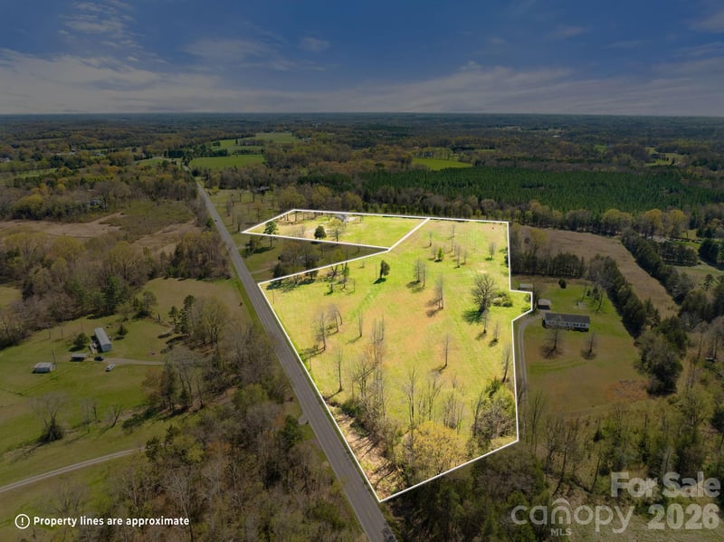 3627 Nc 801 Hwy Hw, Mocksville, NC 27028