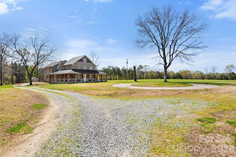 3627 Nc 801 Hwy Hw, Mocksville, NC 27028