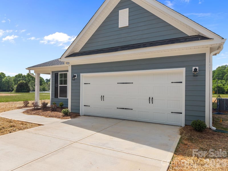 165 Eagle Dr, Salisbury, NC 28144