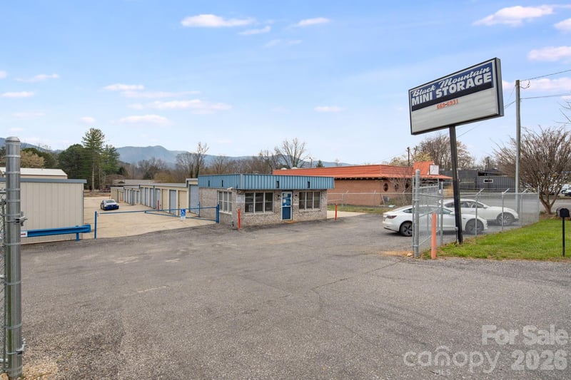 440 State St, Black Mountain, NC 28711