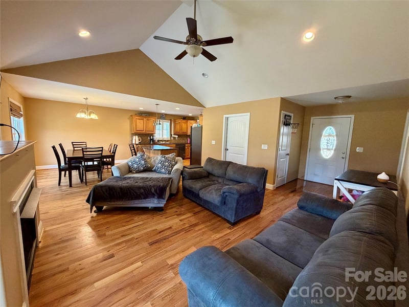 510 Carpenter St, Maiden, NC 28650