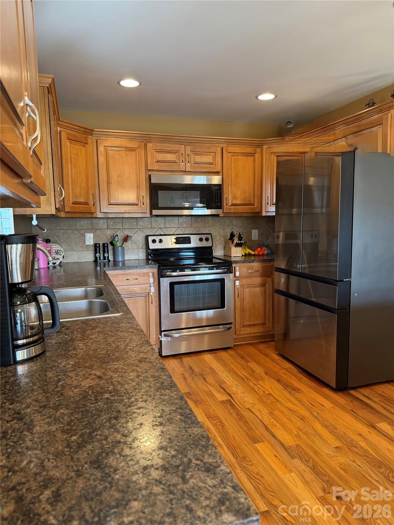 510 Carpenter St, Maiden, NC 28650