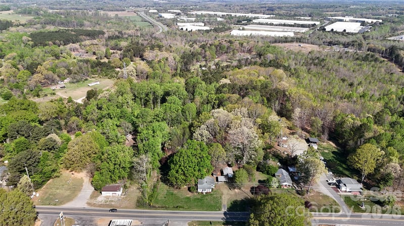 3833 Maiden Hw, Lincolnton, NC 28092