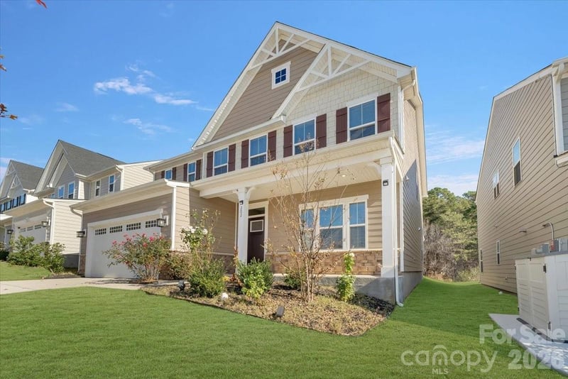 202 Tetcott St, Mooresville, NC 28115