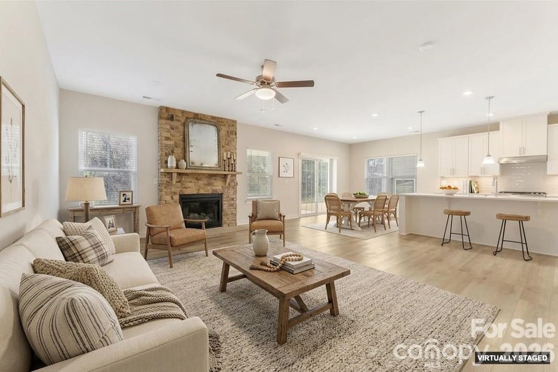 202 Tetcott St, Mooresville, NC 28115