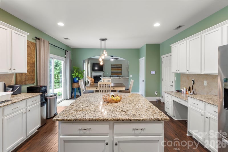 4873 Samuel Pinckney Dr, Belmont, NC 28012
