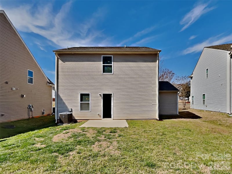 814 Sarah Laura Ln, Statesville, NC 28625