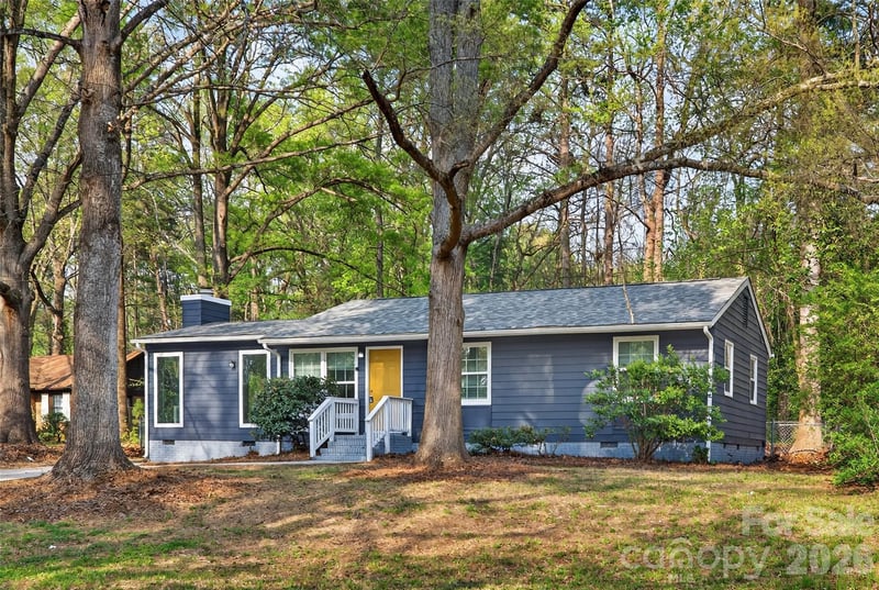5143 Delivau Dr, Charlotte, NC 28215