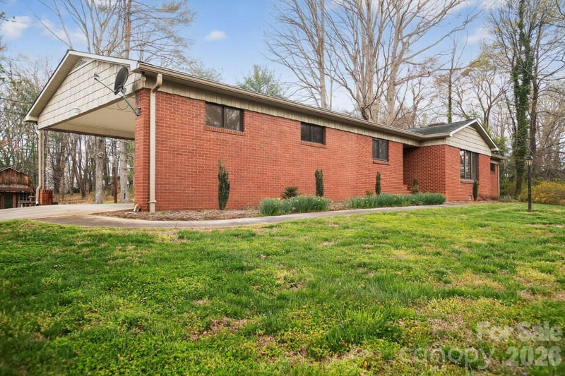 4783 Calico Rd, Lenoir, NC 28645