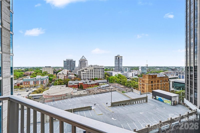 210 Church St #1411, Charlotte, NC 28202