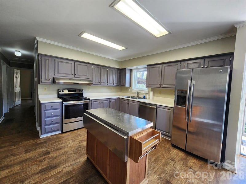 174 Wellington St, Asheville, NC 28806