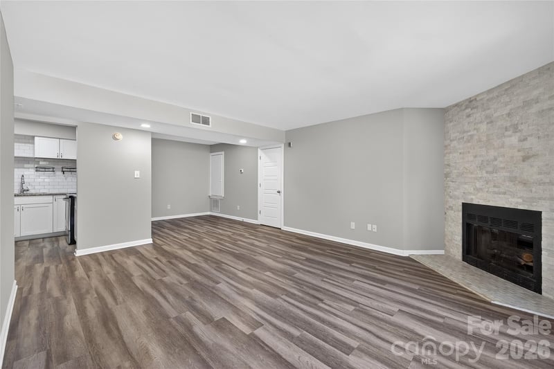 1612 Sharon Rd #67, Charlotte, NC 28210