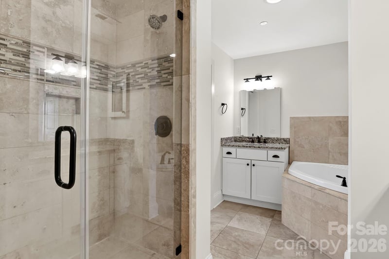 29 French Broad St #308, Brevard, NC 28712