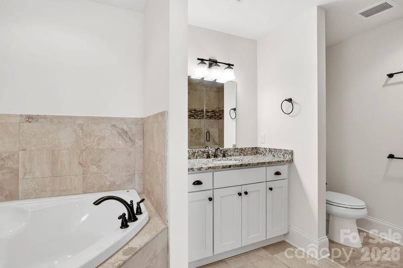 29 French Broad St #308, Brevard, NC 28712