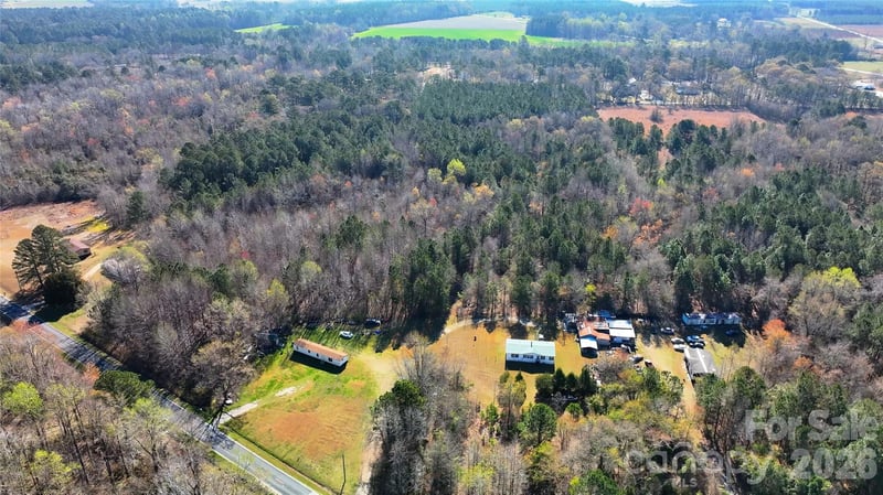 276 Riverside Rd, Grifton, NC 28530