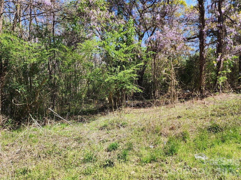 5618 Brooklyn Rd, Great Falls, SC 29055