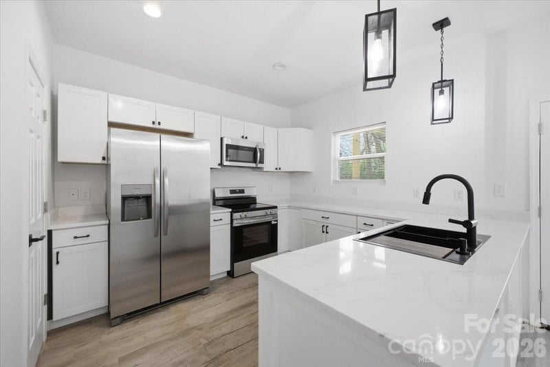 1413 Hateras Ave, Charlotte, NC 28216