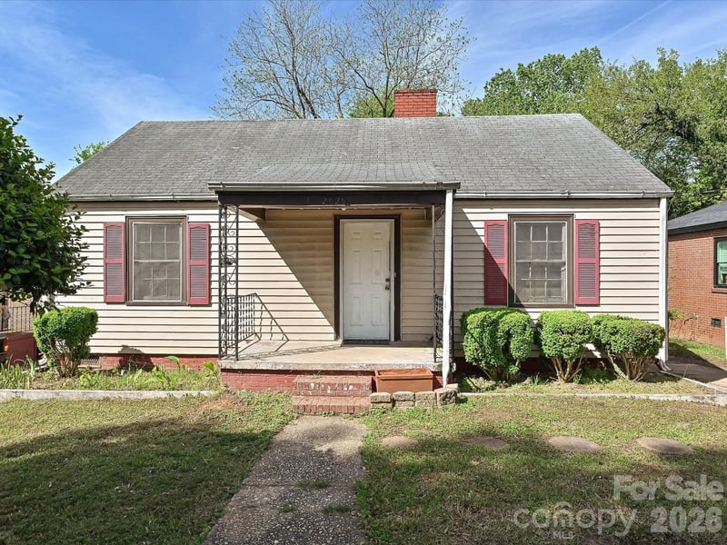 2629 Ringwood St, Charlotte, NC 28208