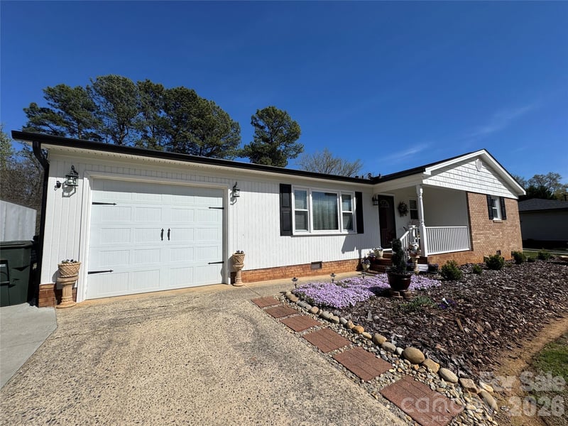 219 Catawba Dr, Salisbury, NC 28147