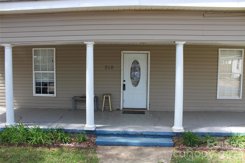718 Live Oak St, Shelby, NC 28151