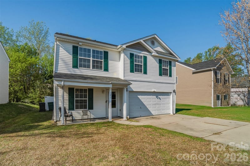 1217 Jordans Pond Ln, Charlotte, NC 28214
