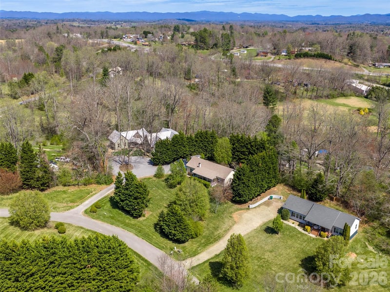 Jackson Cove Rd, Leicester, NC 28748