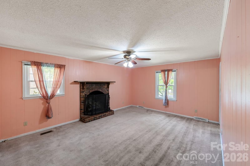 1107 Hardin Dr, Shelby, NC 28150