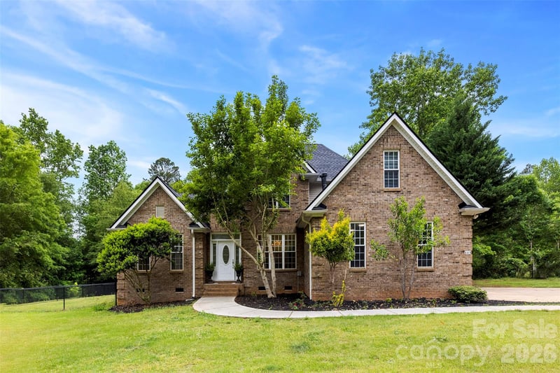 883 Silver Charm Ln, York, SC 29745