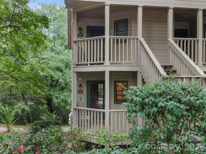 160 Whitney Blvd #31, Lake Lure, NC 28746