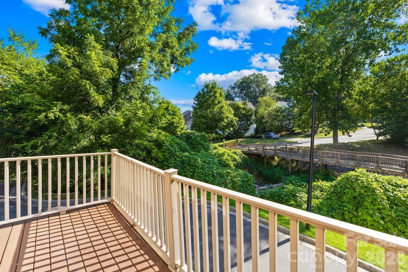 605 Village Main Cir, Davidson, NC 28036