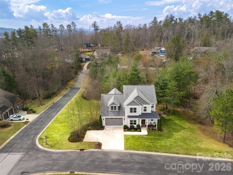 27 Slippery Rock Dr, Fletcher, NC 28732