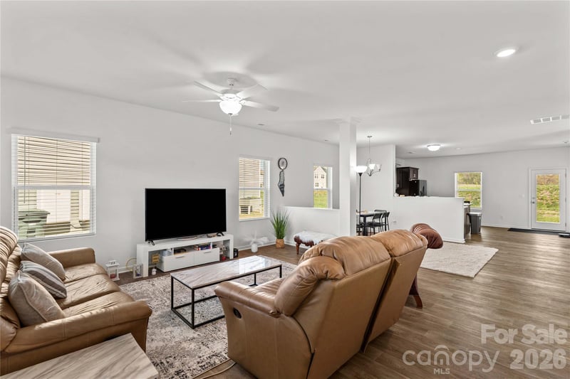 523 Willamette Dr, Salisbury, NC 28146