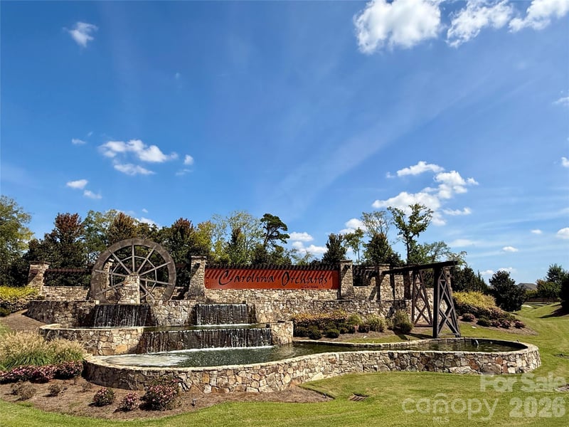 353 Harvest Valley Ln, Fort Mill, SC 29715