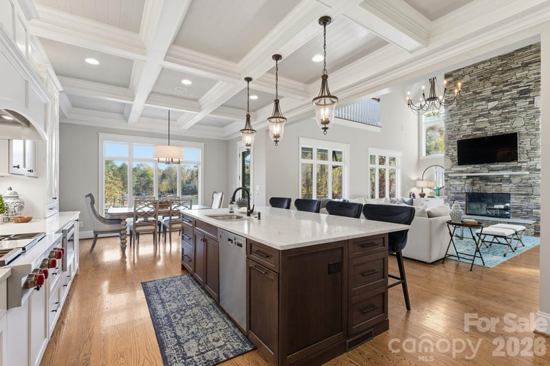 128 Brownstone Dr, Mooresville, NC 28117