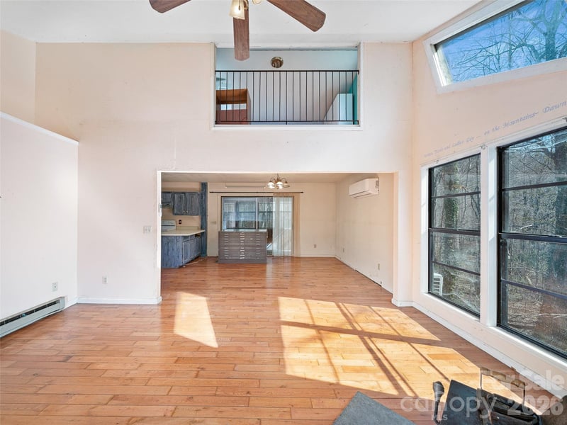 966 Waites Hollifield Rd, Marion, NC 28752