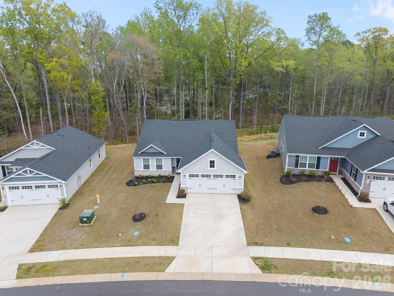 410 Hollis Pl, Lancaster, SC 29720