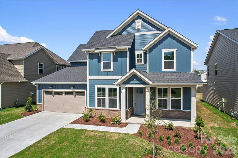 13911 Penbury Ln, Charlotte, NC 28278