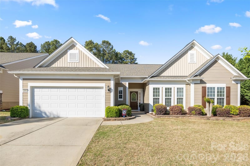 1002 Falling Leaf St, Indian Land, SC 29707